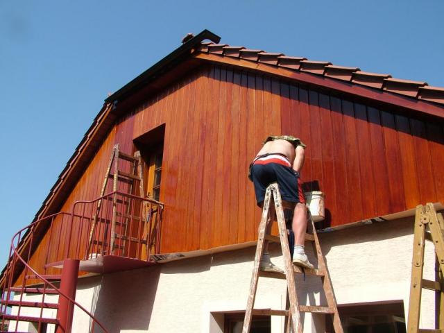 2. a finální nátěr středeně vrstvou lazurou.JPG